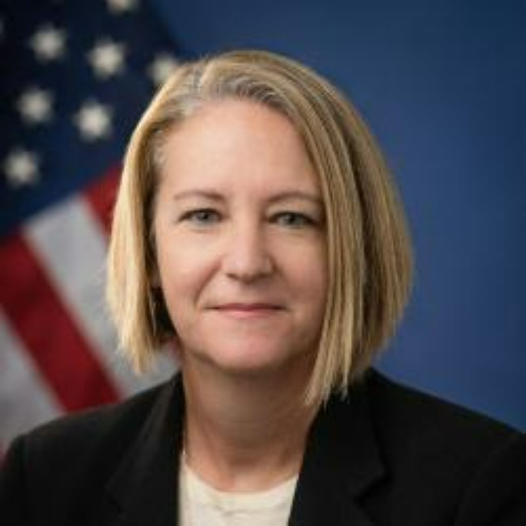 Jennifer Knight Speaker image