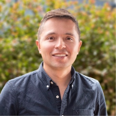 Lucas Alvarez Speaker image