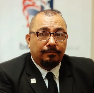 Manuel Velazquez Speaker image