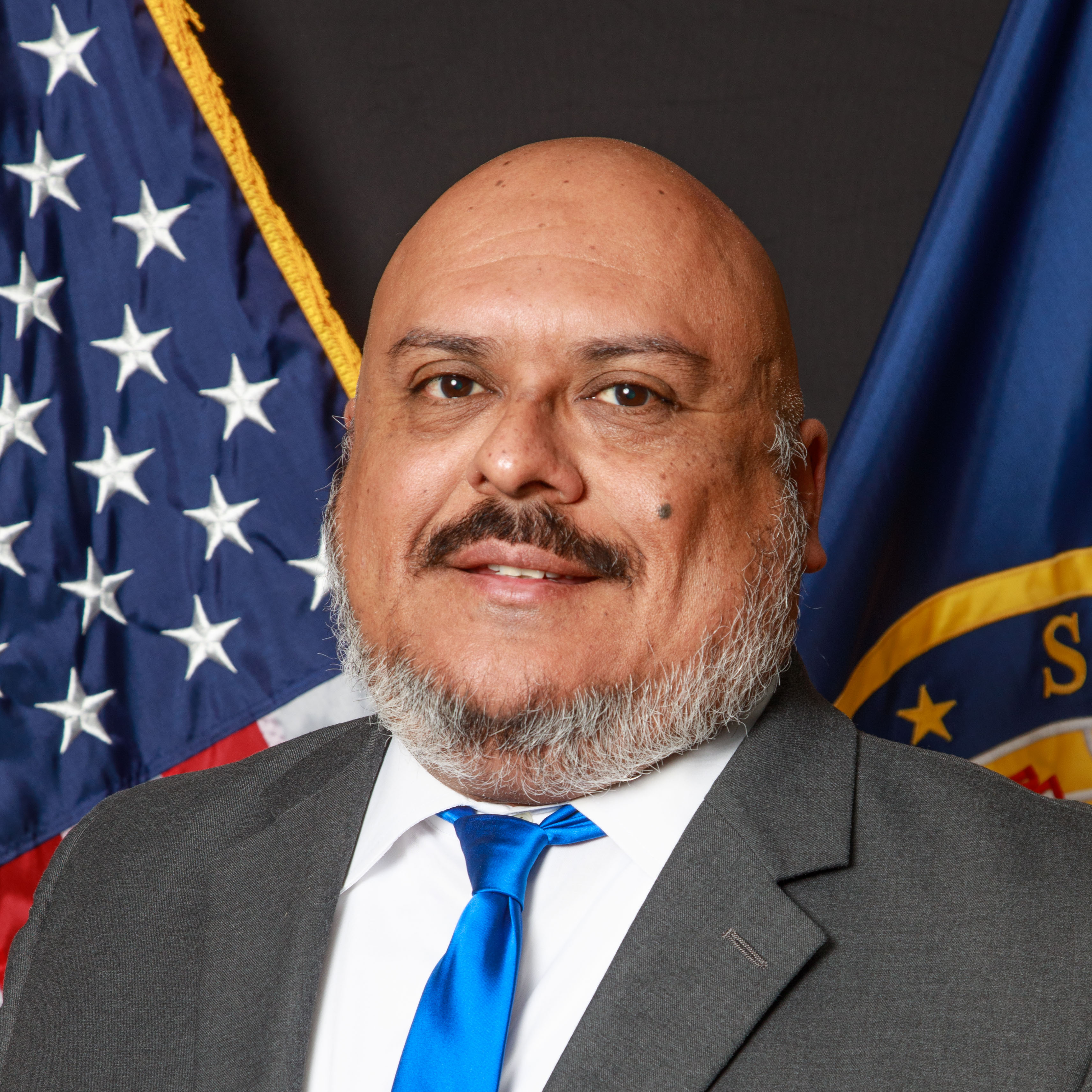 George Flores Speaker image