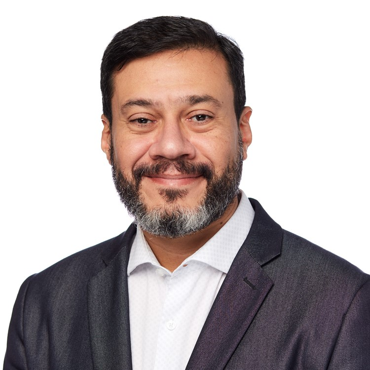Alexandre Oliveira Speaker image