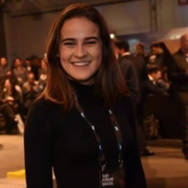Fernanda Vicente Speaker image